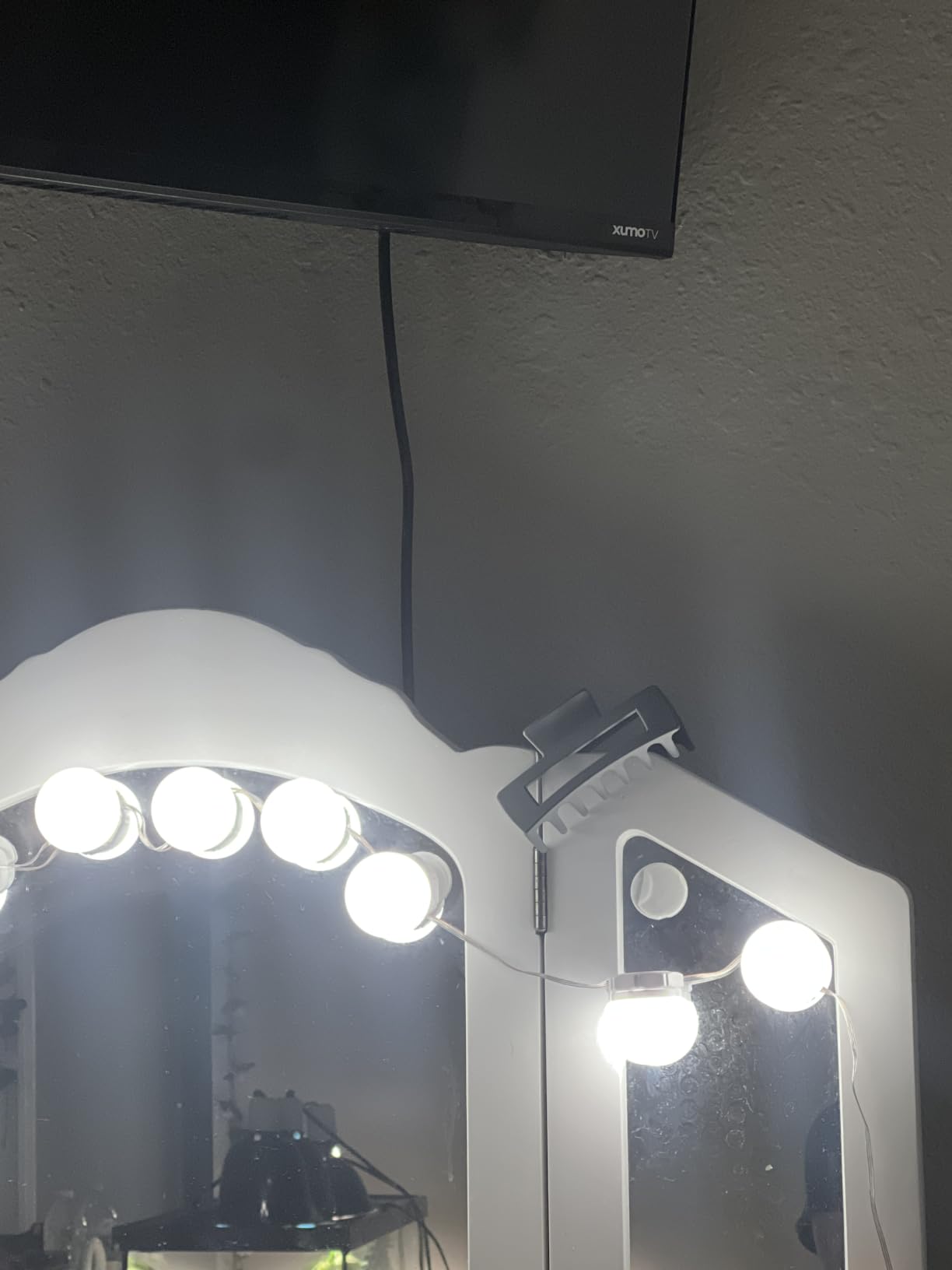 Consciot LED Vanity Lights for Mirror, Hollywood Style 10 Dimmable Bulbs customer photo 2