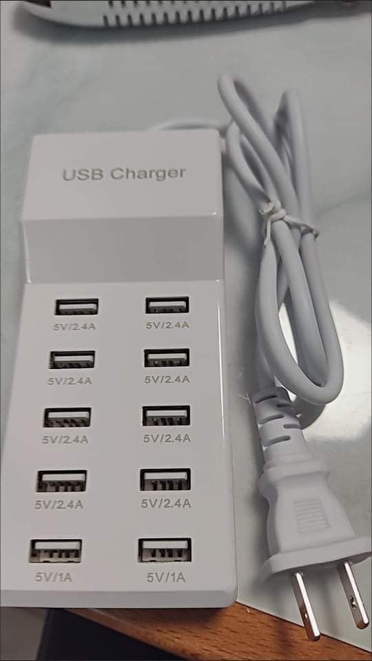 10-Port USB Wall Charger Station with Rapid Charging Auto Detect Technology Safety Guaranteed Family-Sized USB Ports for Multiple Devices Smart Phone Tablet Laptop Computer customer photo 2
