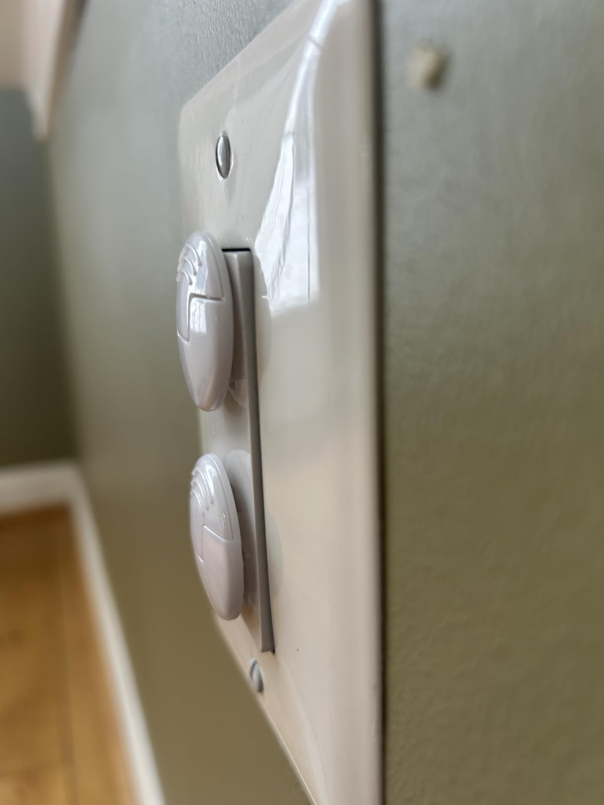 Mom's Choice Gold Awards Winner - Outlet Covers with Hidden Pull Handle Baby Proofing Plug Covers (45 Pack) 3-Prong Child Safety Socket Covers Electrical Outlet Protectors Kid Proof Outlet Cap customer photo 1