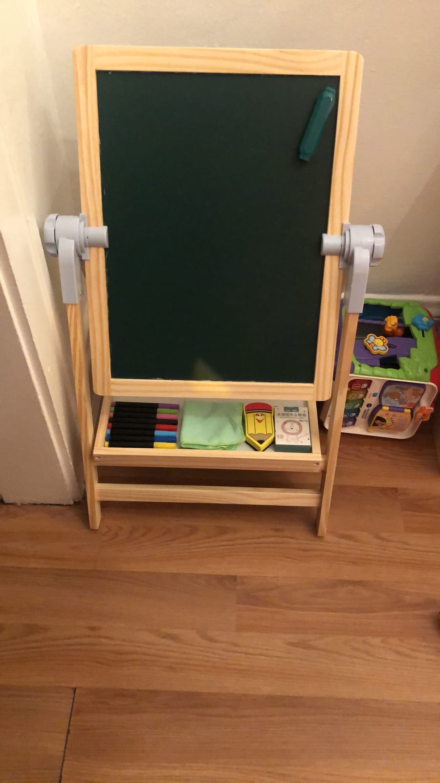 QZMTOY Kids Art Easel, Deluxe Standing Easel Set, Adjustable Art Table customer photo 2