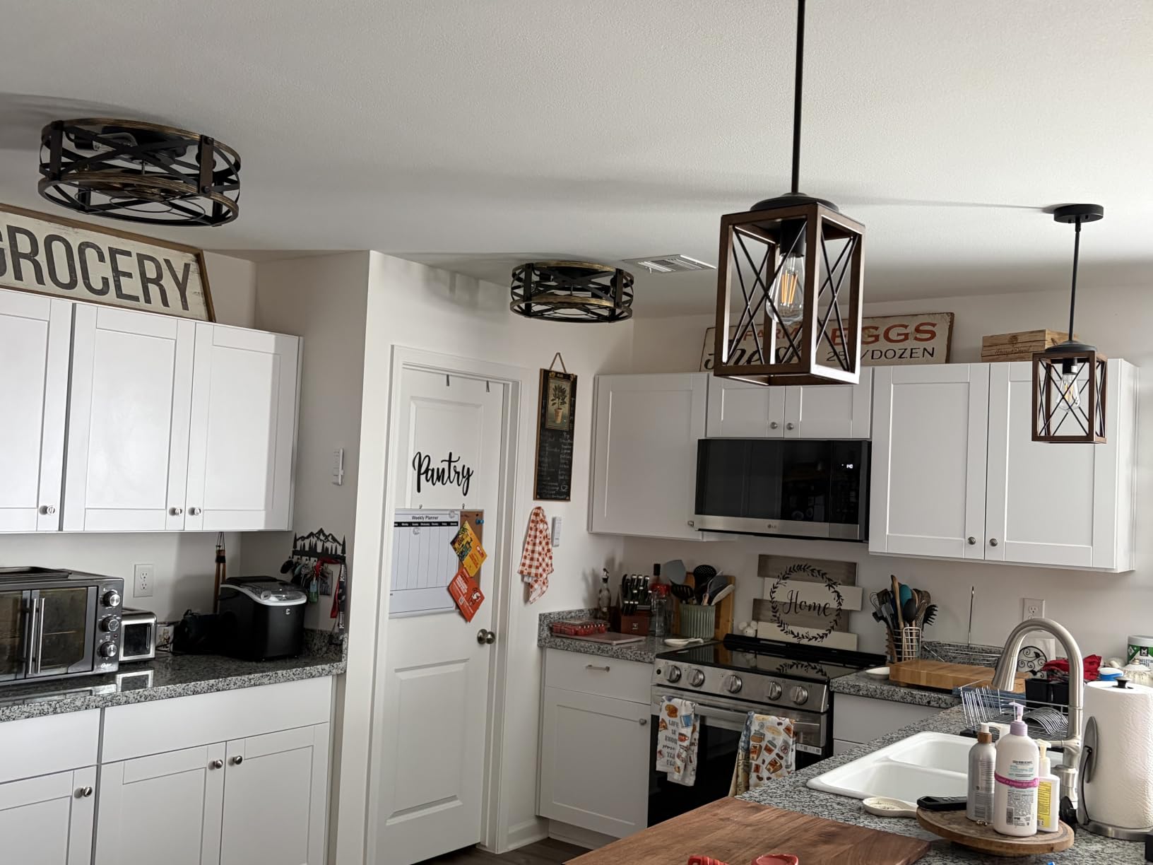DEWENWILS Farmhouse Pendant Light Kitchen Island Wood Grain Brown customer photo 2