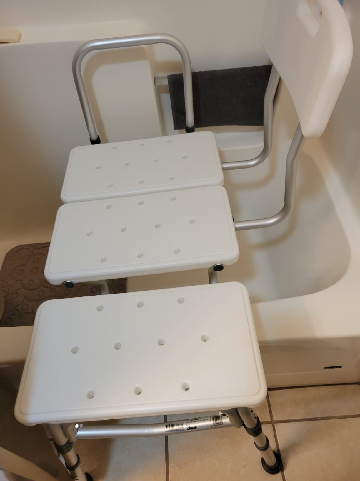 Drive Medical Splash Defense Tub Transfer Bench, Adjustable Height, White customer photo 1