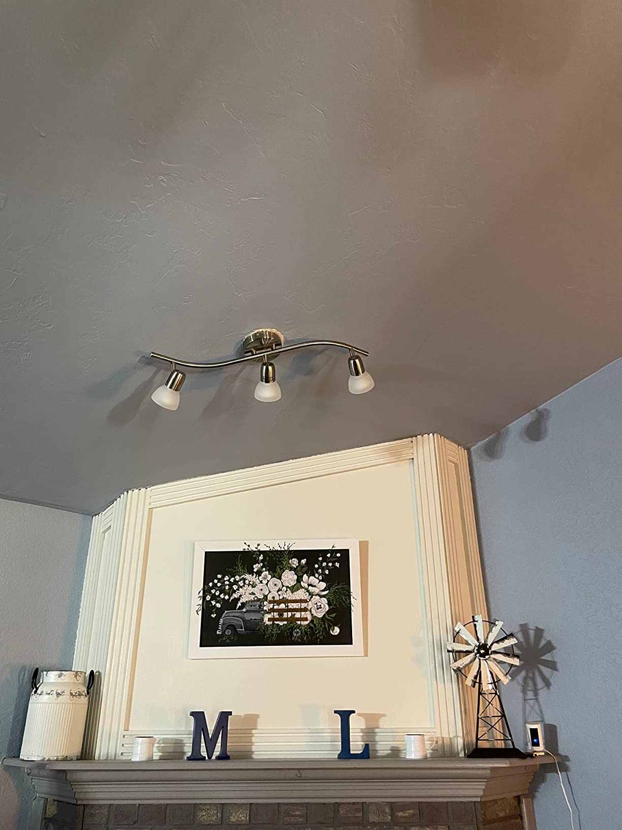 XiNBEi Lighting 4 Light Black Curved Track Lights Ceiling for Bathroom customer photo 1