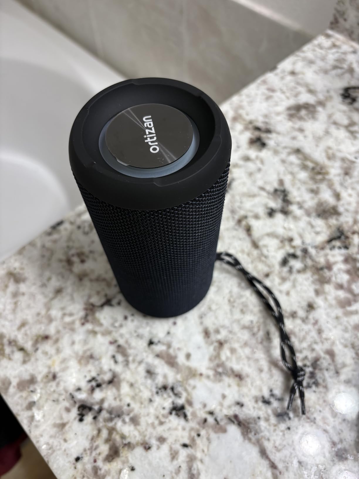 Ortizan X10 Portable Bluetooth Speaker (1st Gen), IPX7 Waterproof, Wireless customer photo 1