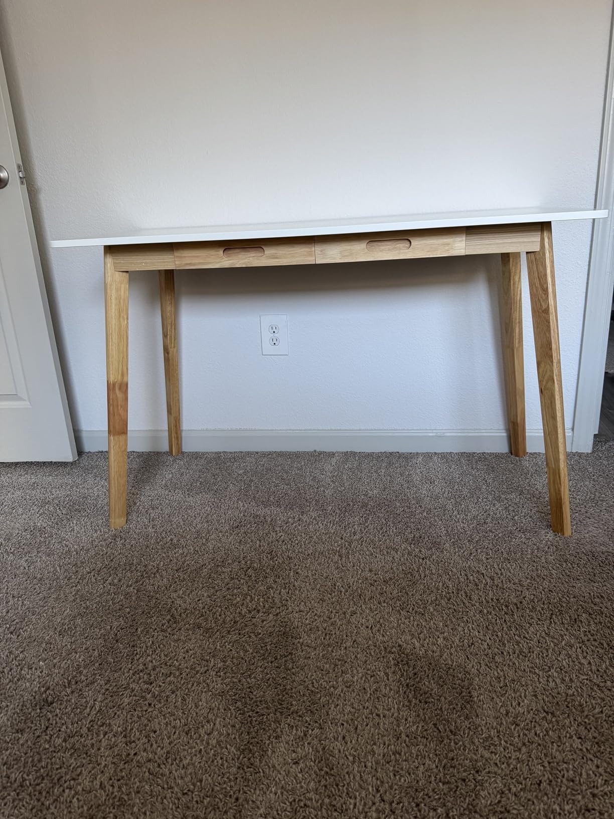 IOTXY Solid Wood Writing Desk - Home Office Laptop Computer Table, Walnut customer photo 1