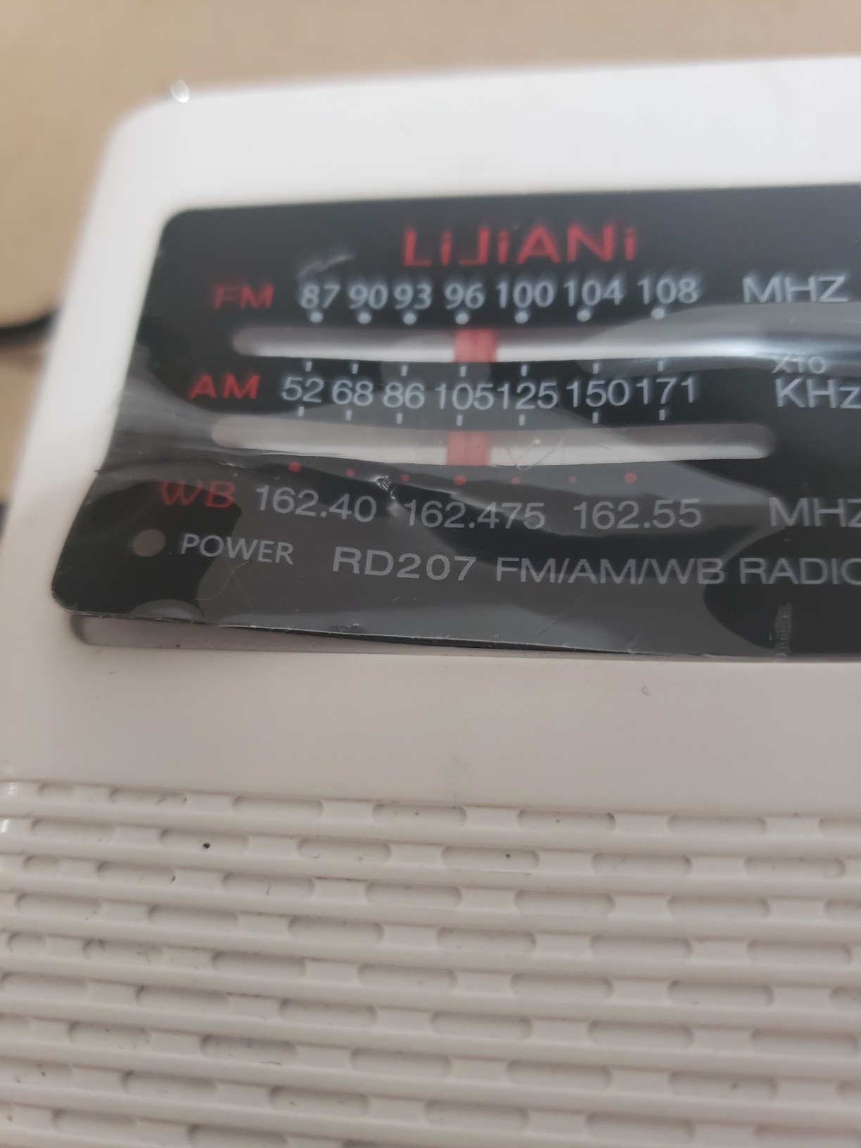 NOAA Weather Radio Portable AM FM Battery Operated customer photo 1