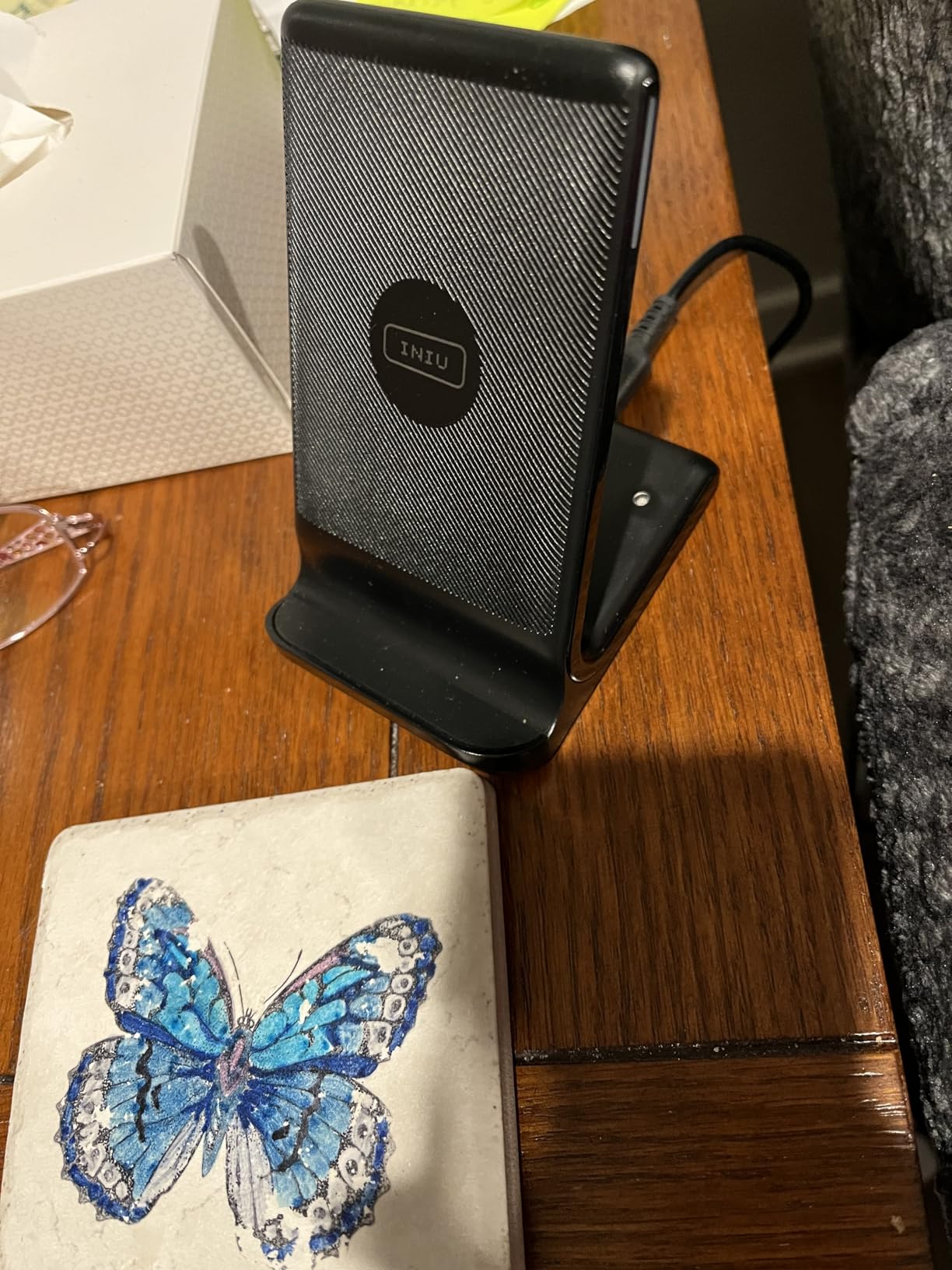 INIU Wireless Charger, 15W Fast Wireless Charging Phone Station with LED customer photo 2