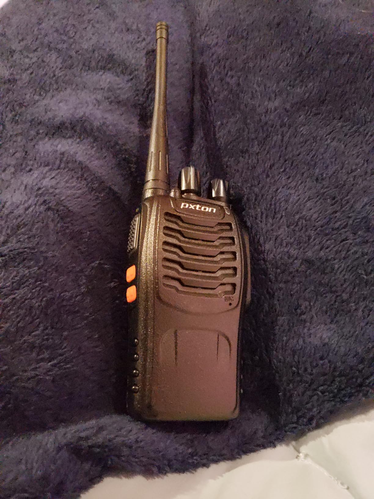 pxton Walkie Talkies Long Range for Adults with Earpieces,16 Channel Walky Talky Rechargeable Handheld Two Way Radios with Flashlight Li-ion Battery and Charger（4 Pack） customer photo 1