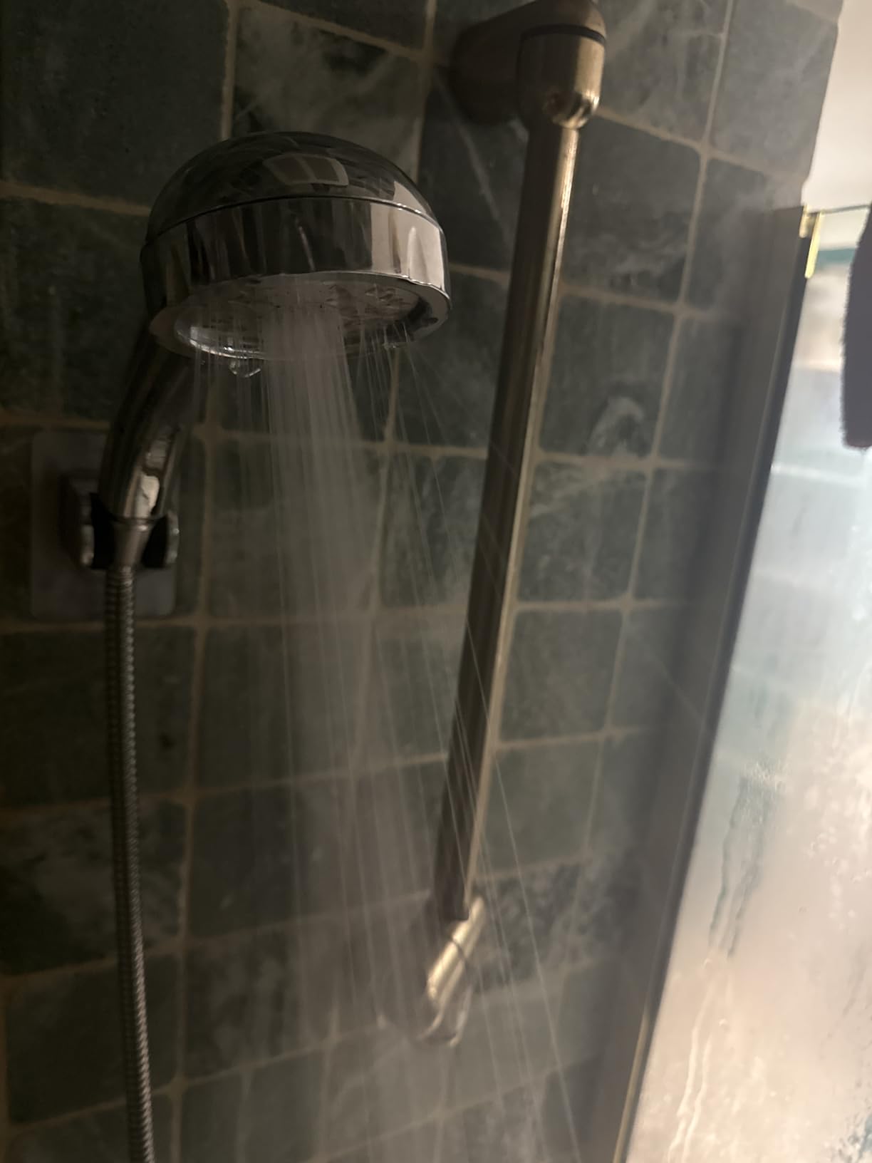 KAIYING High Pressure Handheld Shower Head with ON/OFF Pause Switch customer photo 2