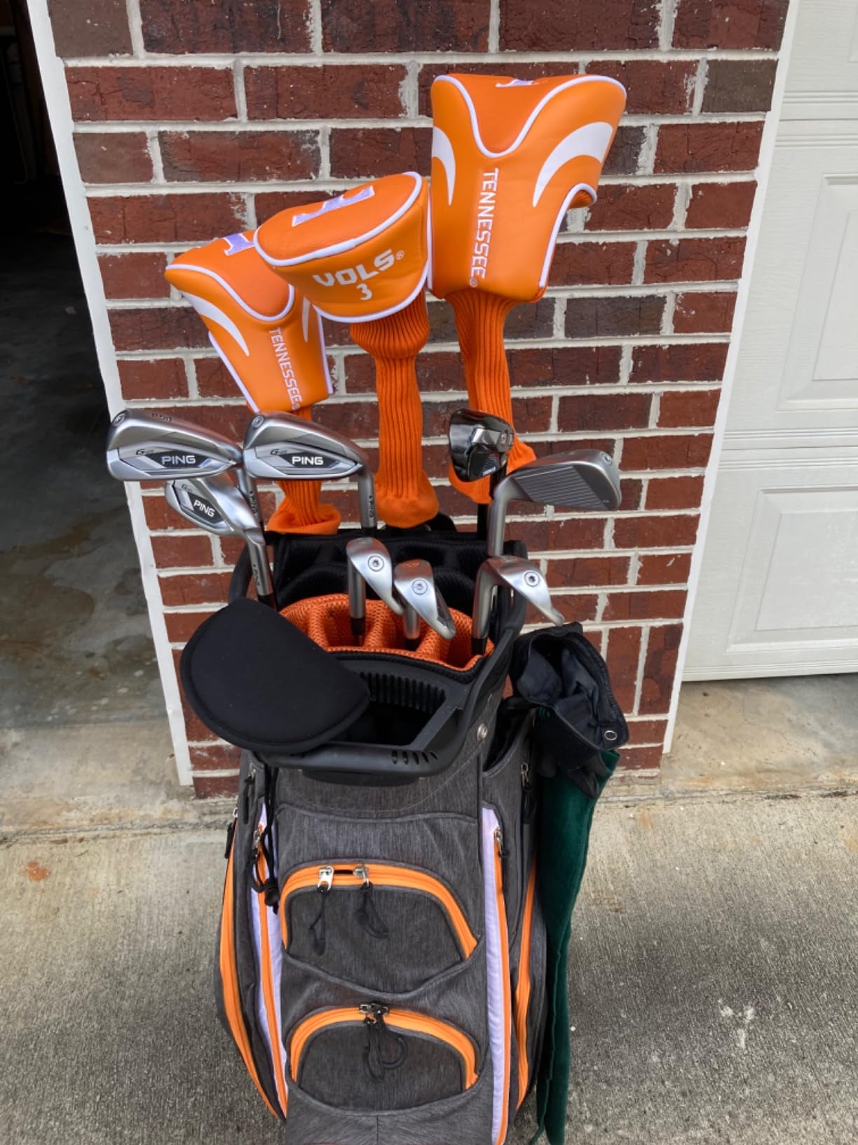 Founders Club Franklin Golf Push Cart Bag -Riding Cart Bag -Full Bag Rain Cover -Secure Push Cart Base -Light Weight -15 Way Full Length Divider-External Putter Tube-Embroidery Panel customer photo 1