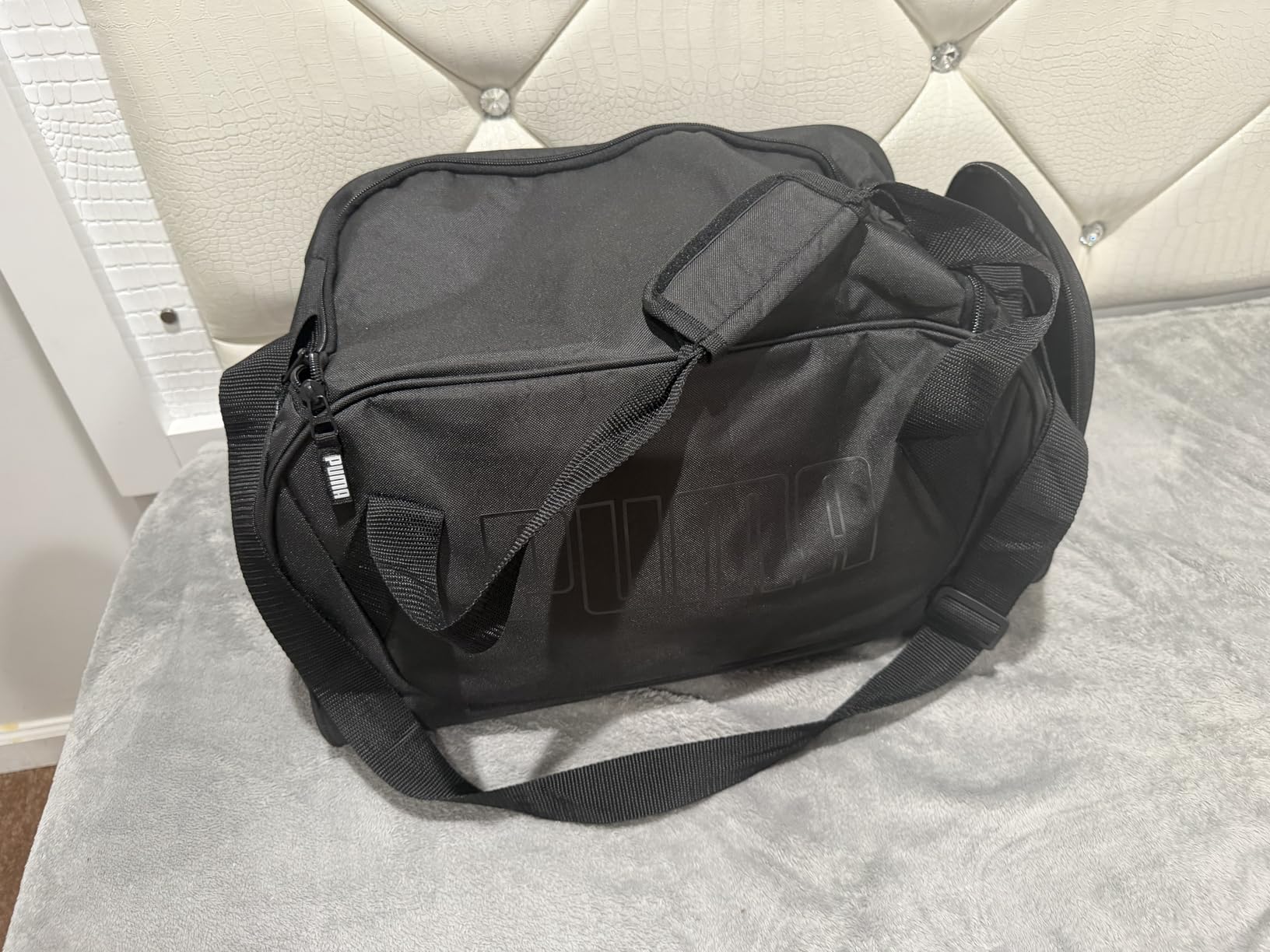 PUMA unisex-adult Form Factor Duffel with Adjustable Strap, Padded Bottom & Zip Pockets customer photo 1