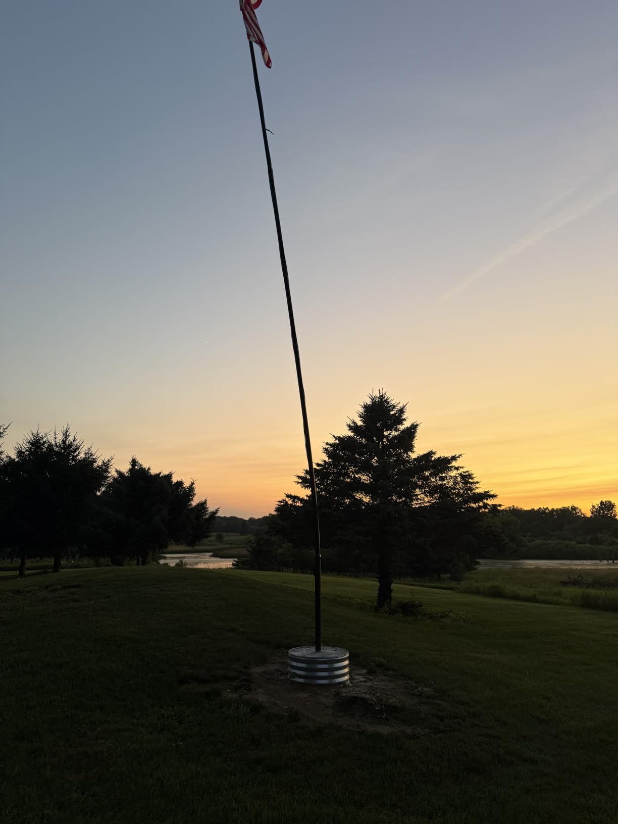Flag Pole for Outside House, 20 FT Heavy Duty Aerospace Aluminum Flagpole customer photo 1