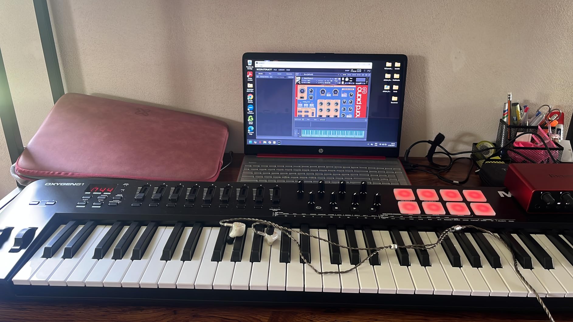 M-AUDIO Oxygen 49 MKV USB MIDI Keyboard Controller customer photo 2