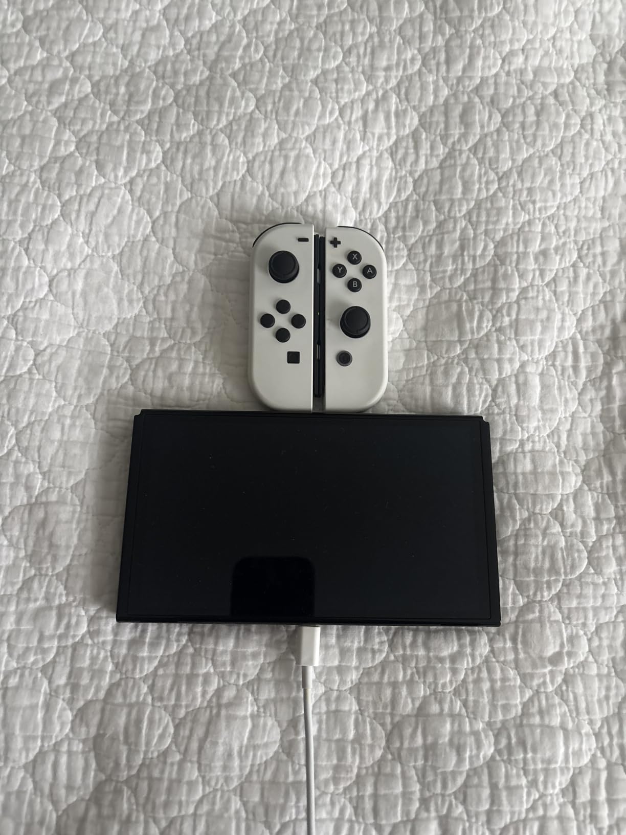 Nintendo Switch – OLED Model w/White Joy-Con customer photo 1
