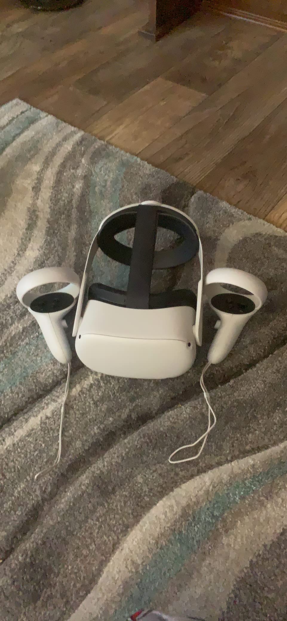 Meta Quest 2 — Advanced All-In-One Virtual Reality Headset — 256 GB customer photo 1