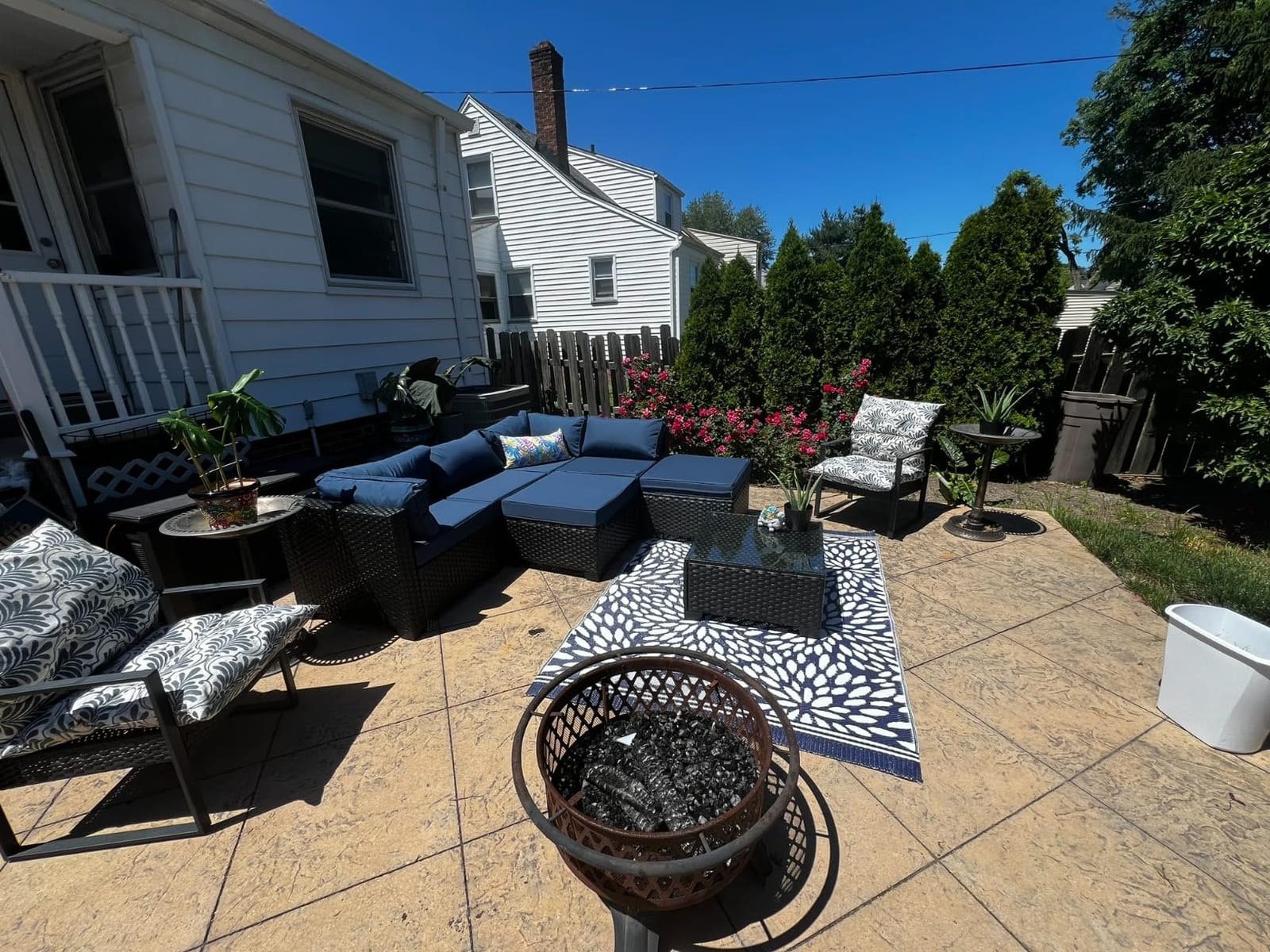 Lviden 7 Pieces Outdoor PE Wicker Furniture Set Patio Rattan Sectional Conversation Sofa Set with Navy Blue Cushions and Glass Top Table customer photo 2