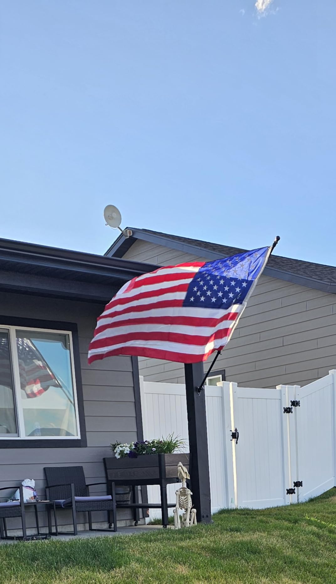 American Flag with Pole - Includes 5ft Heavy Duty Flag Pole Holder for Outside House,3x5 Embroidered US Flag and Wall Mount Bracket,Tangle Free Flagpoles Kit for Porch,Garage,Outdoor customer photo 1
