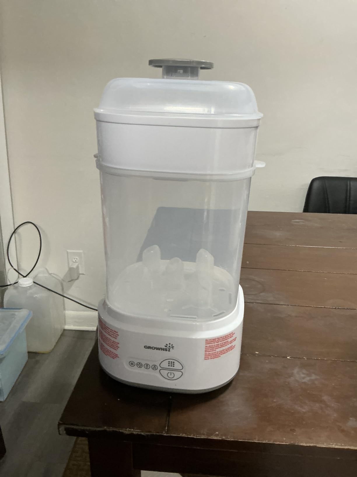 Grownsy Compact Baby Bottle Sterilizer and Dryer with Fast Sanitization customer photo 1