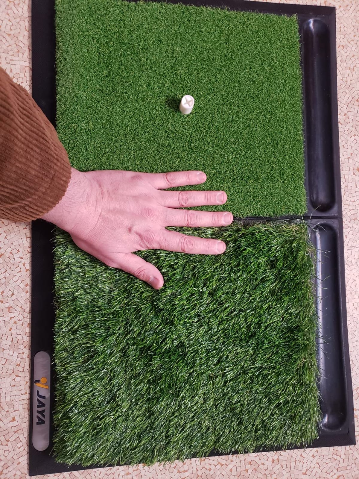 JAYA Golf Hitting Mat with Heavy Rubber Base, Foldable Golf Practice Mat for Indoor & Outdoor Training, Dual Turf Fairway & Rough Grass Mat for Swing, Chipping and Driving Practice customer photo 2
