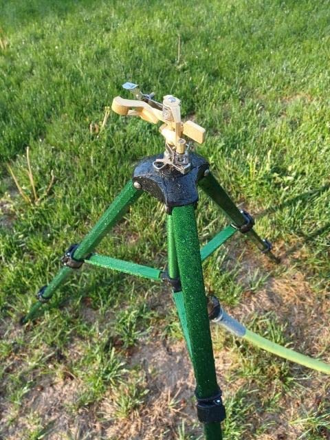 Biswing Impact Sprinkler Head on Tripod Base, Heavy Duty Lawn Sprinklers, 360 Degree Large Area Irrigation, Metal Sprinkler Nozzle & Solid Alloy Metal Extension Legs Flip Locks, 2 Pack customer photo 1