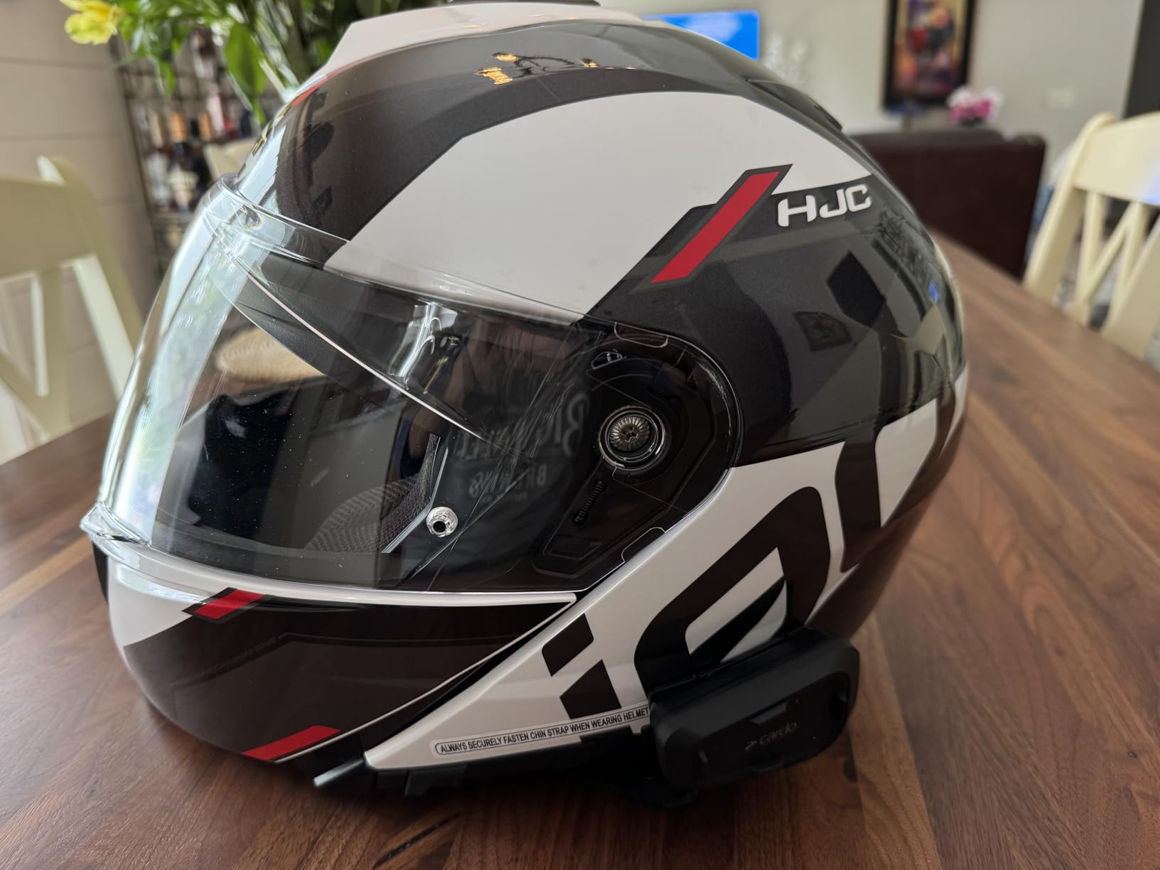 Cardo Systems Spirit HD Motorcycle Bluetooth Communication Headset, 2-Way Bluetooth, Thin 40mm Speakers, Waterproof, Universal Connectivity - Single Pack customer photo 2
