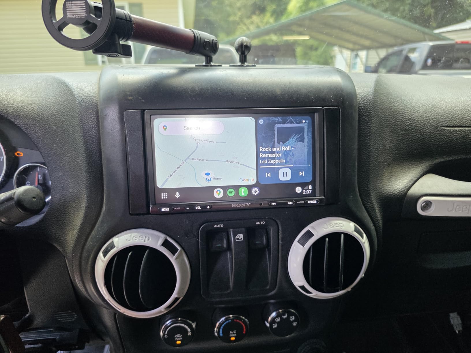Sony XAV-AX3200 7-Inch Multimedia Receiver with Apple CarPlay/Android Auto customer photo 1