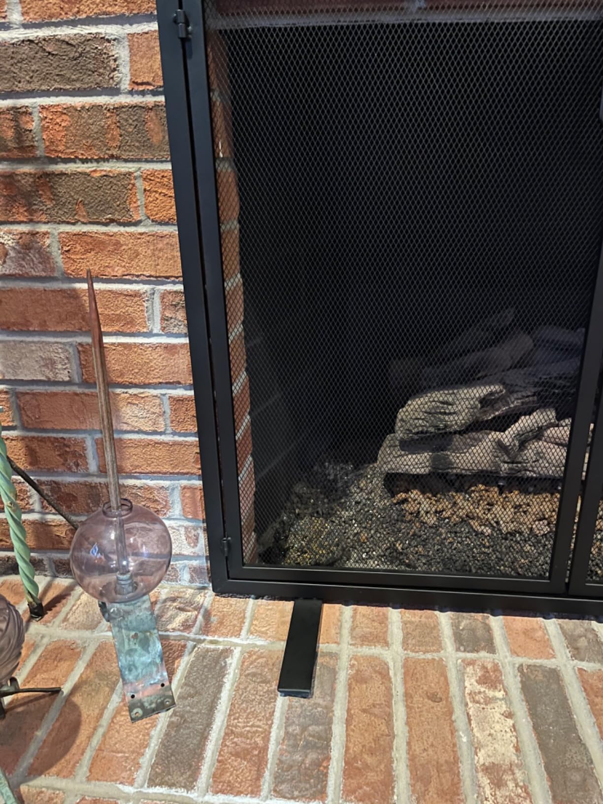 Best Choice Products 38.5x31in 2-Door Fireplace Screen, Handcrafted Wrought Iron Decorative Mesh Geometric Fire Spark Guard w/Magnetic Panels - Black customer photo 2