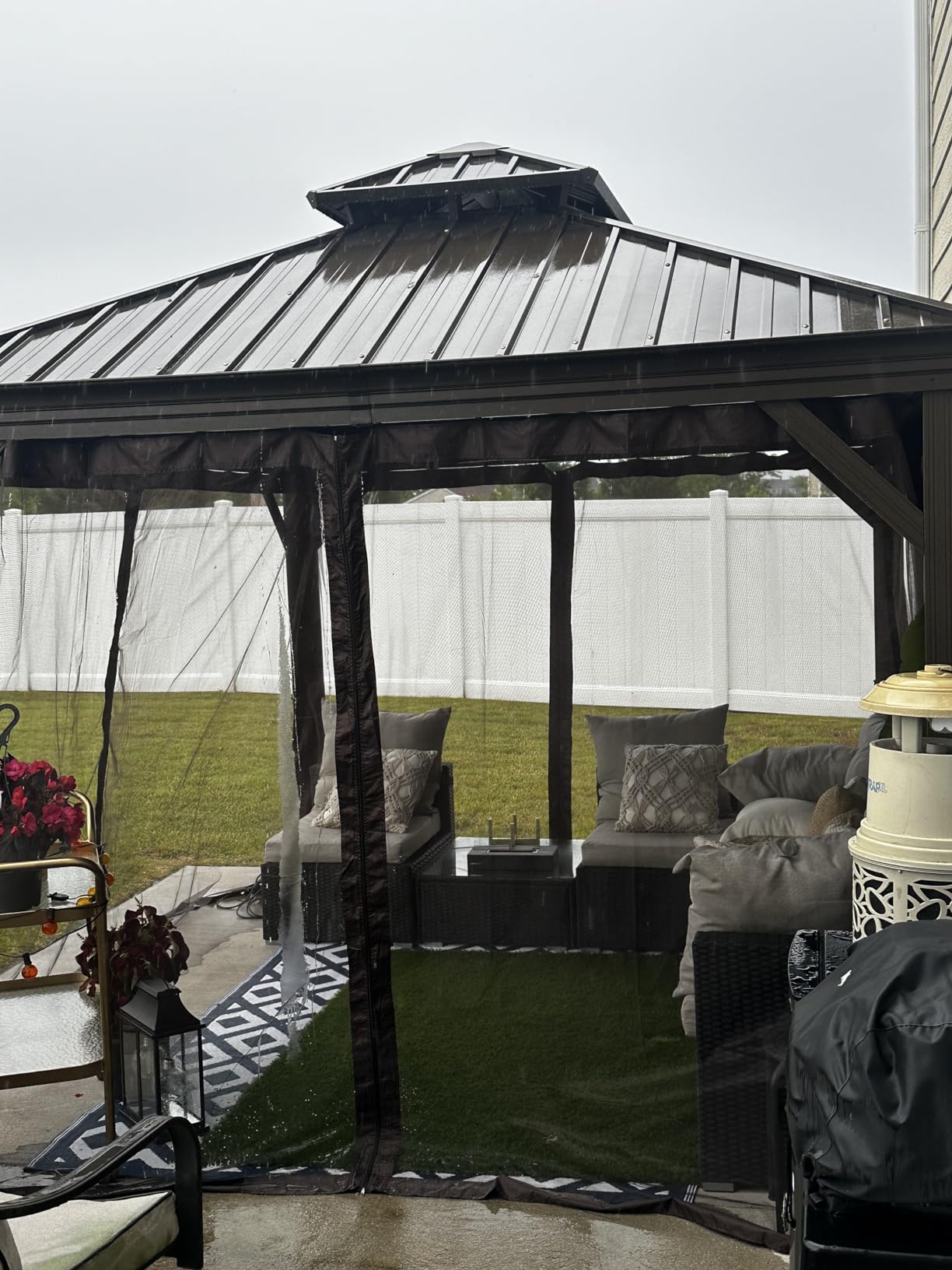 Gazebo Universal Replacement Mosquito Netting – Hugline 10' x 10' Outdoor Mesh Netting Screen 4-Panel Sidewall Curtain with Zipper (Brown) customer photo 2
