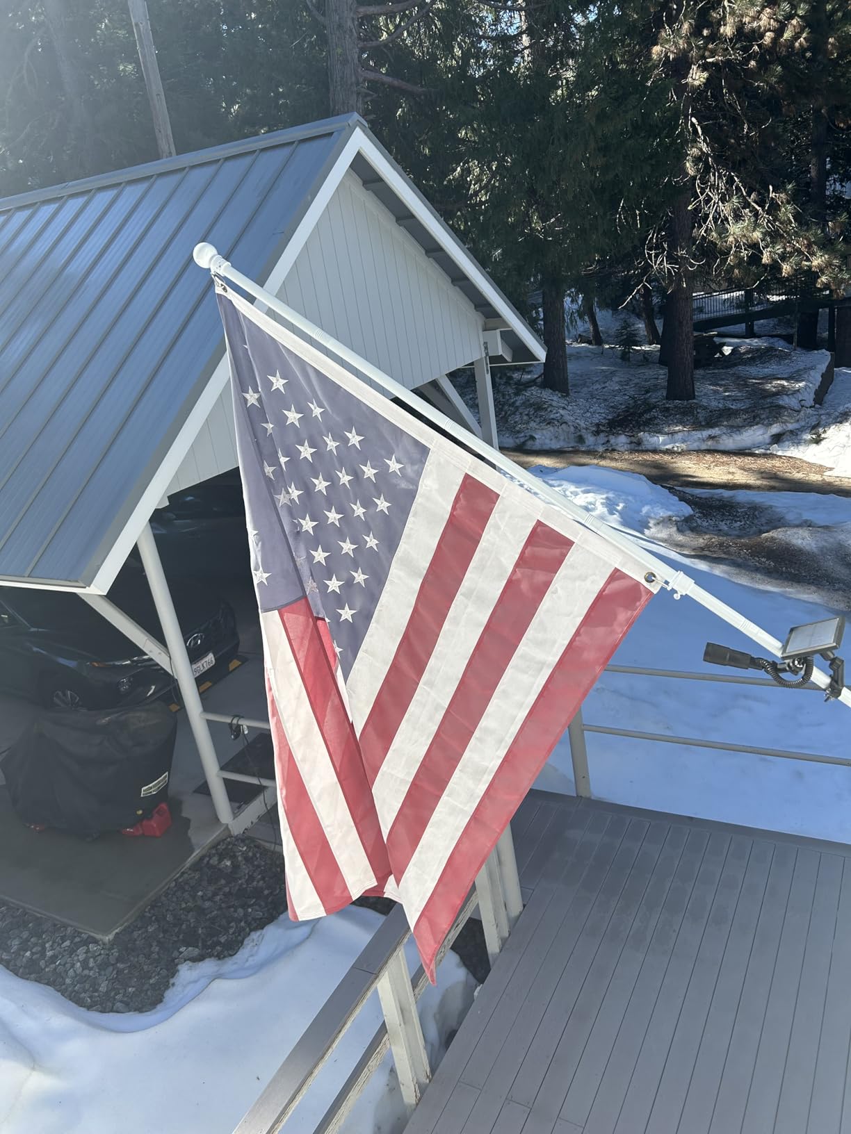 Flag Pole Holder for Outside House - 5ft Heavy Duty Stainless Steel House Flag Pole Kit, Tangle Free Spinning Flagpole For Outdoor Porch Residential Decoration - White customer photo 1