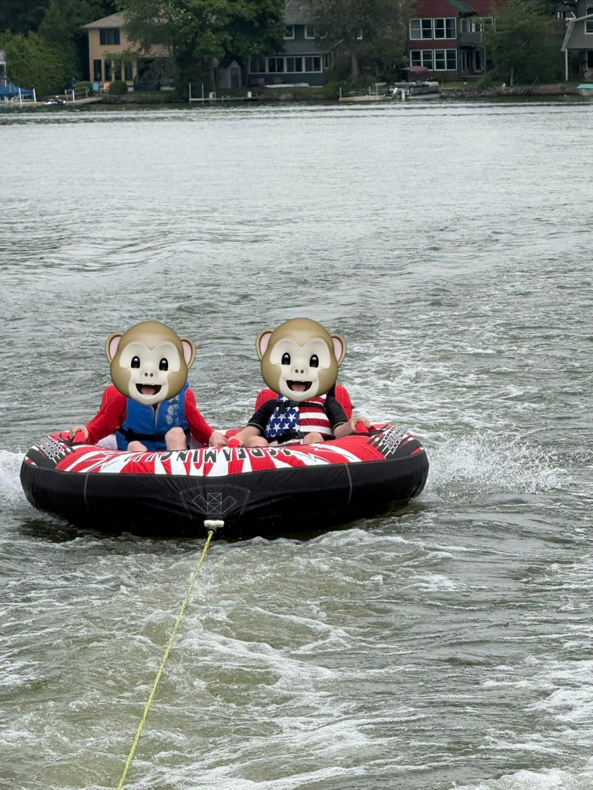 ZOOMBROS Towable Tube for Boating 2-Person, Secure Cockpit Seating for Kids & Family Safety, Heavy-Duty Water Sport Towables Large Capacity with Quick Connector, Less Drag customer photo 2