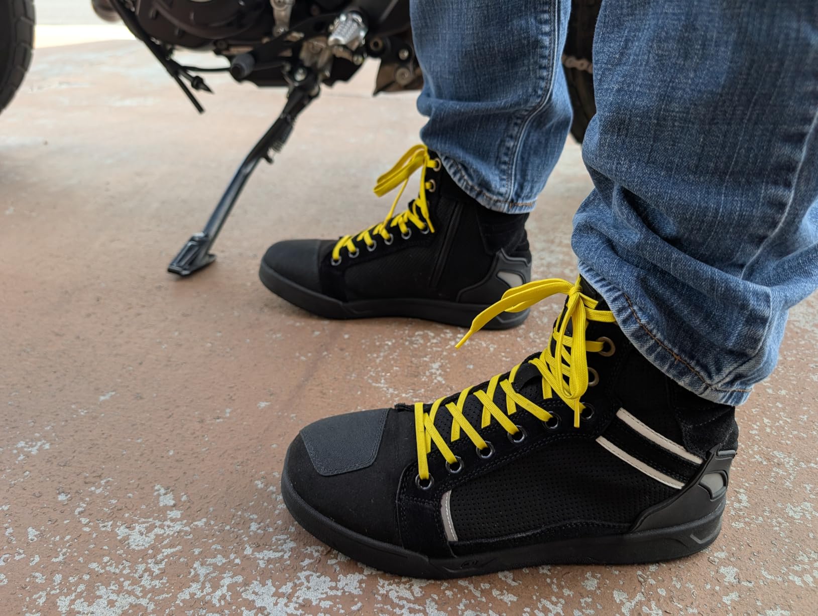 BORLENI Motorcycle Boots Street Riding Shoes Anti-Slip Outdoor Trekking Hike Work Shoes for Men customer photo 1