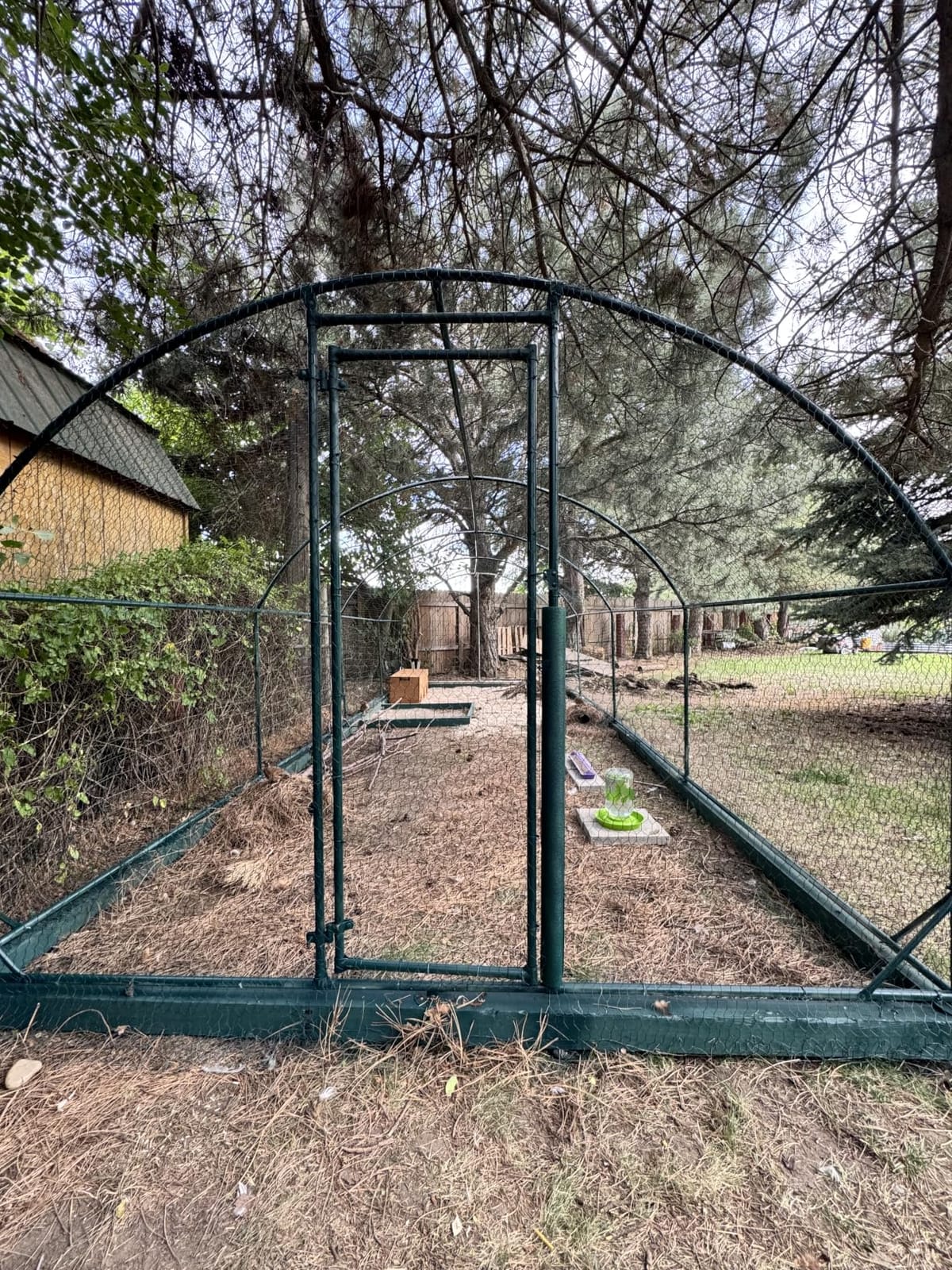 Large Metal Chicken Coop Round Top Upgrade Tri-Supporting Wire Mesh Chicken Run,Chicken Pen with Water-Resident and Anti-UV Cover,Duck Rabbit House Outdoor(19'L x 9'W x 6.5'H) customer photo 2
