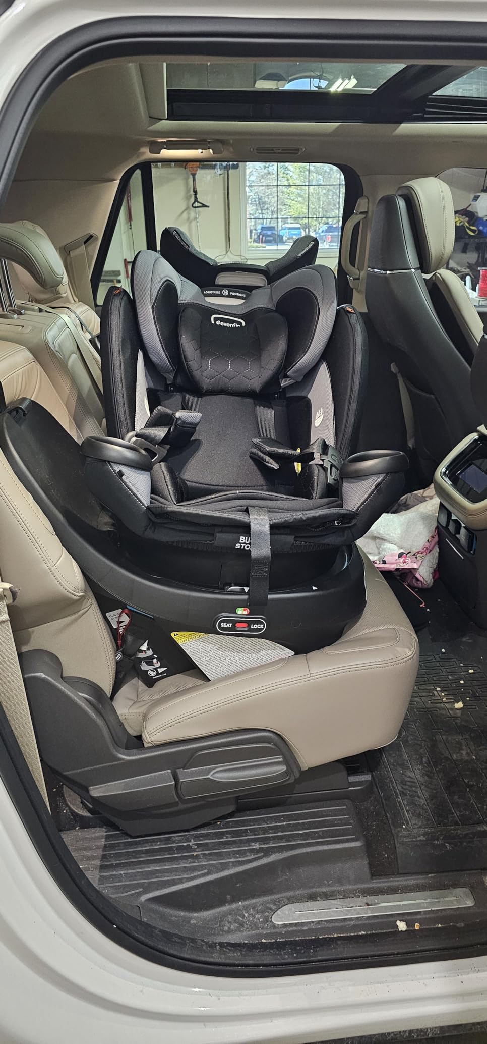 Evenflo Revolve360 Extend Convertible Car Seat with 360 Degree Rotation, Extended Rear-Facing, Forward-Facing, Booster Mode, and Secure LATCH Install, Rowe Pink customer photo 2