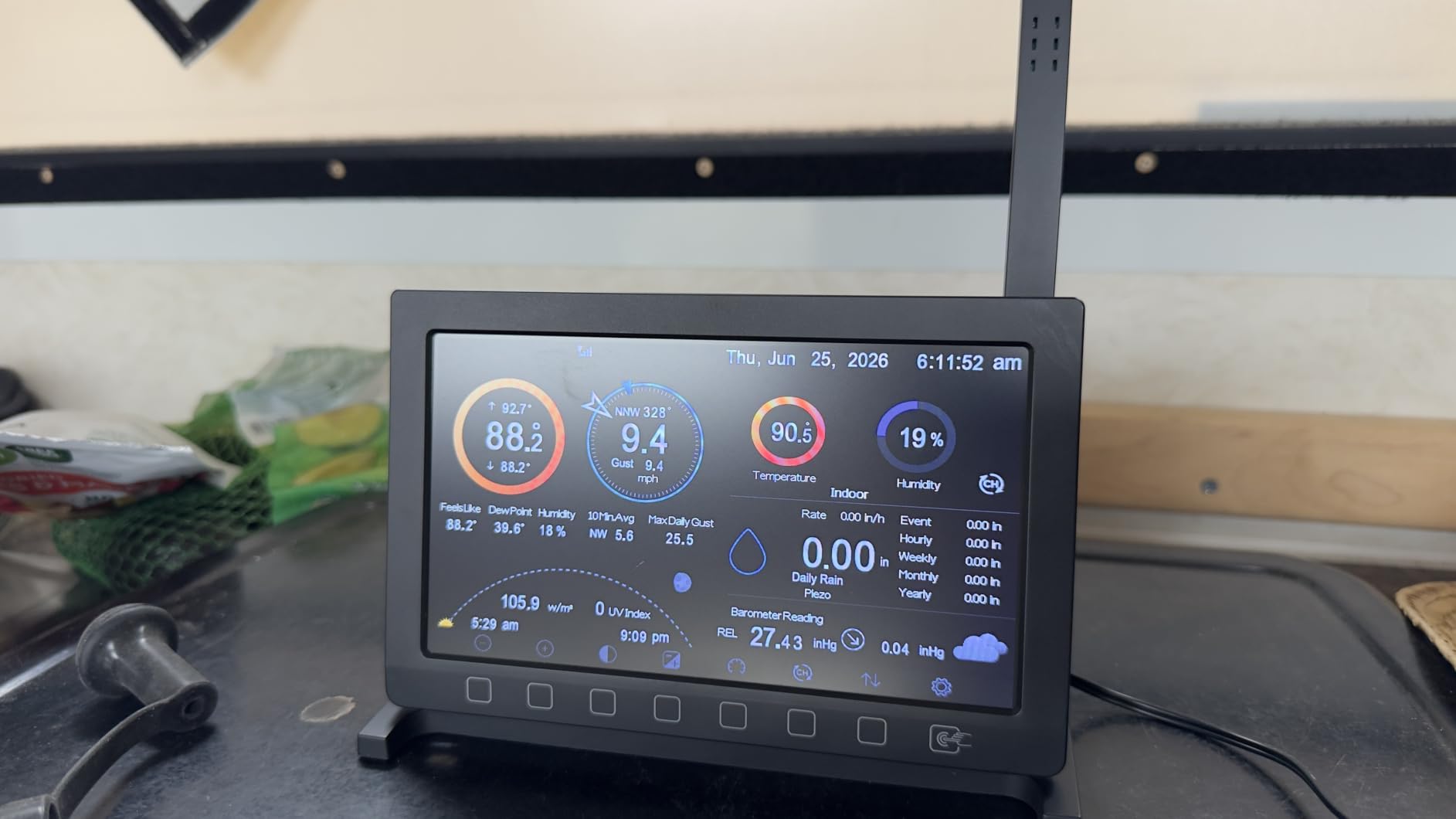 ECOWITT Wittboy Pro Weather Station HP2564, with 7 Inch HP2560 TFT Display Console and WS90 Outdoor Weather Sensor, Supports WU/WeatherCloud/Wow/Ecowitt Servers,915 MHz customer photo 1