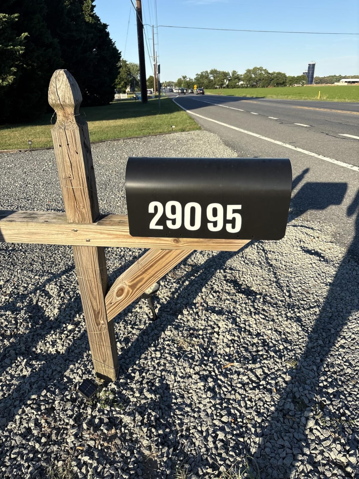 Architectural MAILBOXES Ironside Large Capacity Galvanized Steel black, Post-Mount Mailbox, MB801BAM, Metal, Black customer photo 1
