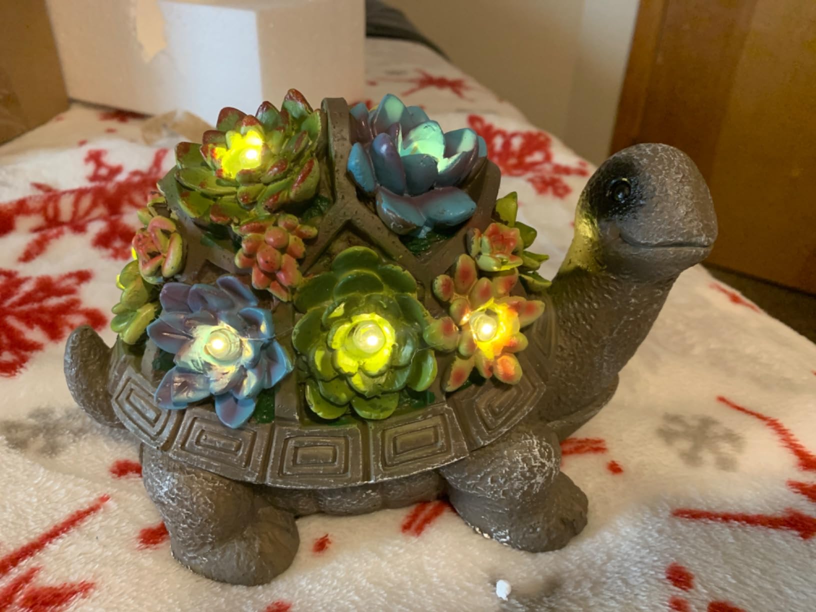 GIGALUMI Solar Garden Statues Turtle Figurine Lights for Outside Waterproof customer photo 2