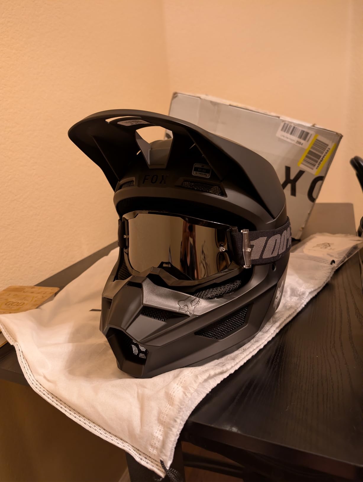 Fox Racing Unisex-Adult V Core MIPS Motocross Dirt Bike Helmet, Matte Black customer photo 1