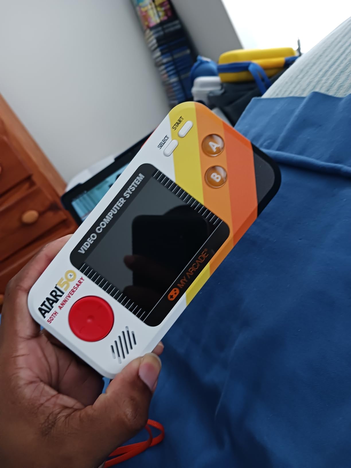 My Arcade Atari Pocket Player-Console preloaded with 100 Games, 2.8