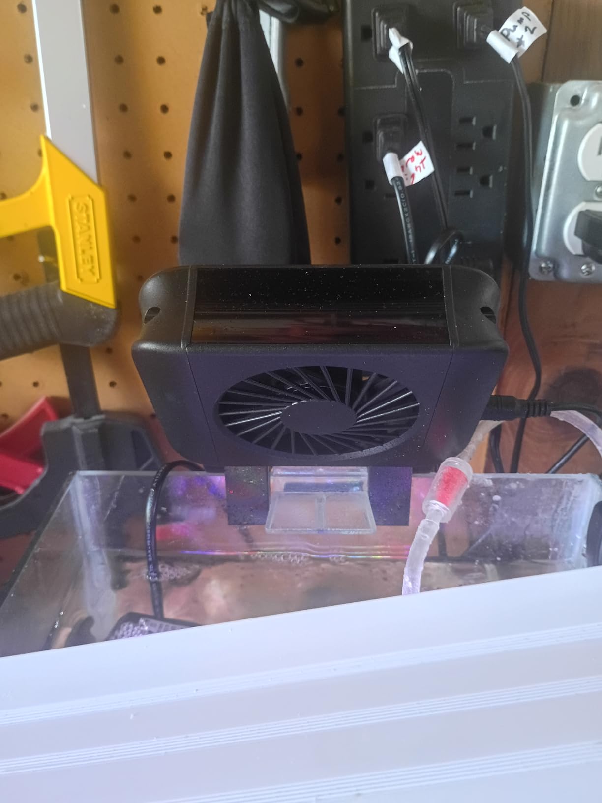 hygger Aquarium Chillers Fan, Quiet Fish Tank Cooling Fan Equipment with Adjustable Speed Controller, Suitable for Freshwater Saltwater Tanks(3-Fan Head) customer photo 1