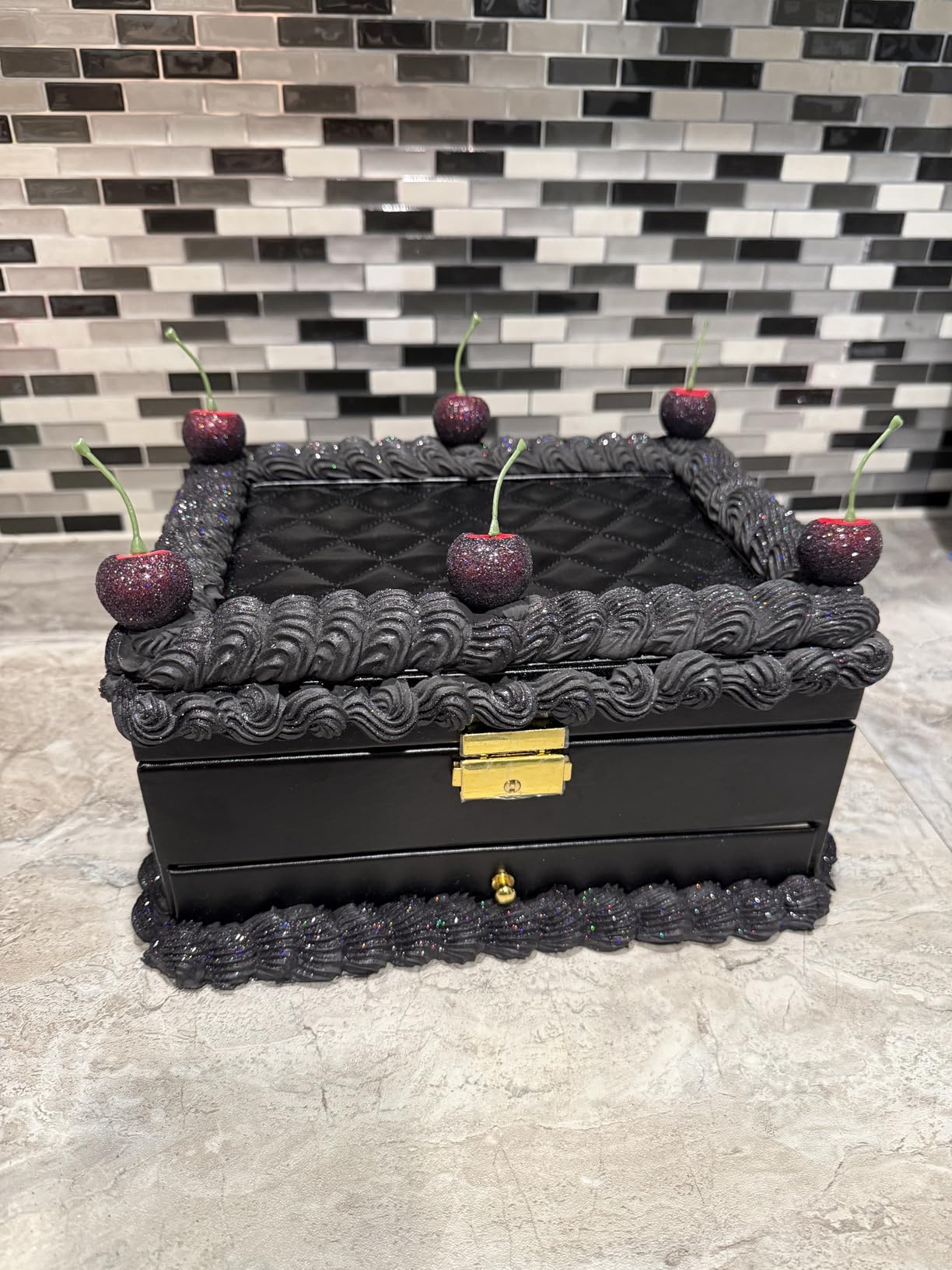 GUOER Jewelry Box for Women Girls, Two Layers Jewelry Organizer, Black customer photo 2