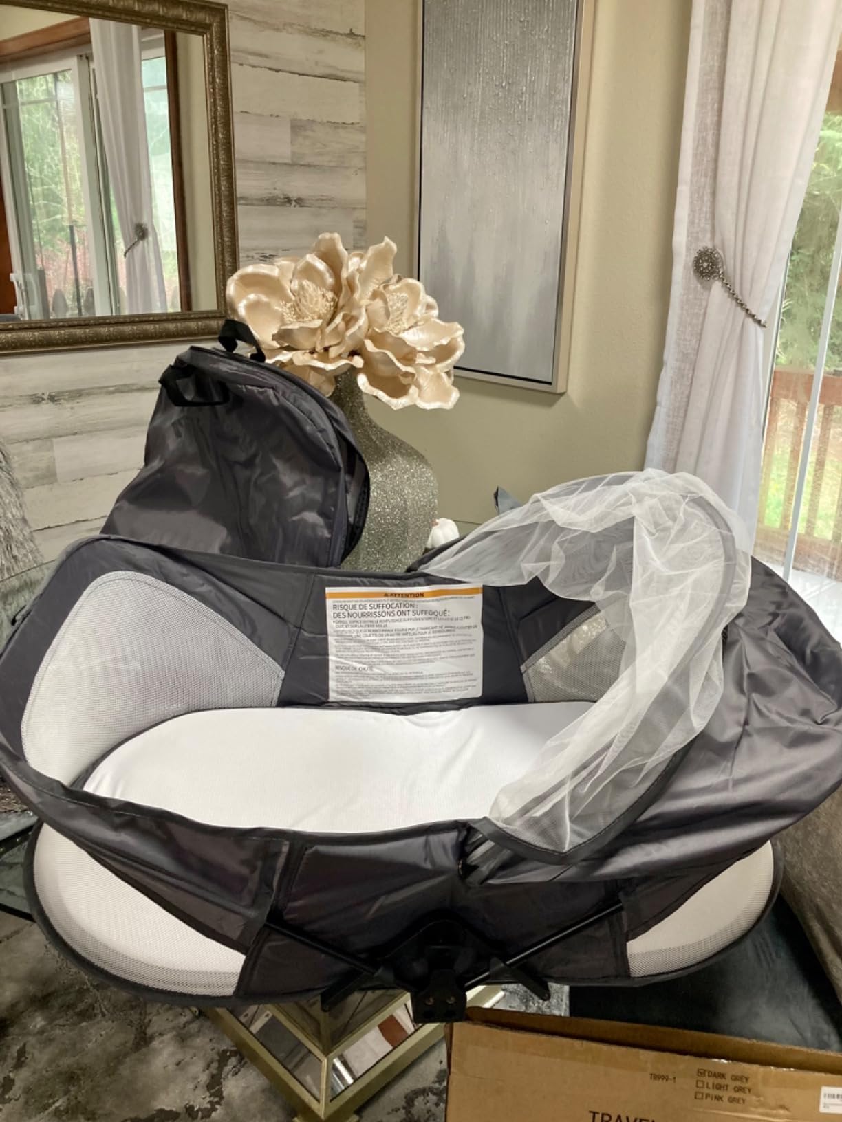 Soobaby Portable Travel Pod with Mosquito Net and Sunshade Canopy,Lightweight Washable,Gray customer photo 2