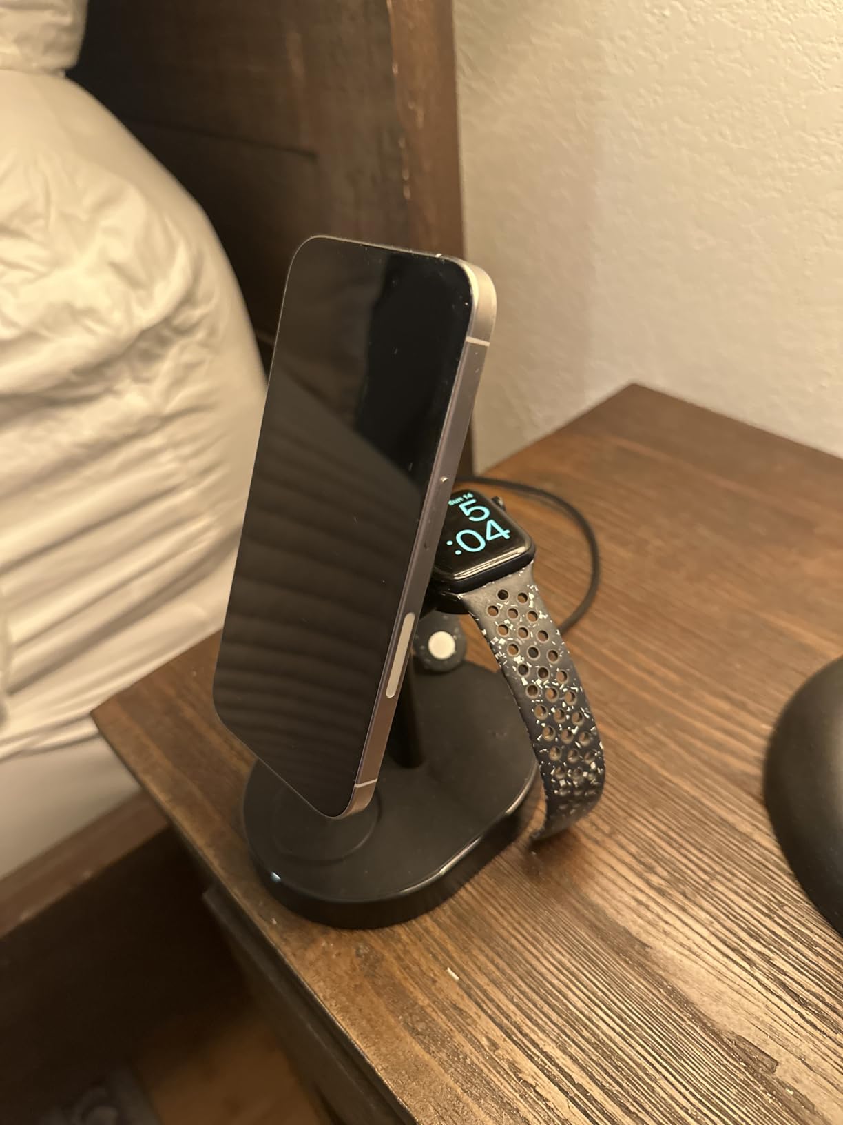 Mag-Safe Charger 3 in 1 Charging Station for iPhone Apple Watch AirPods customer photo 1
