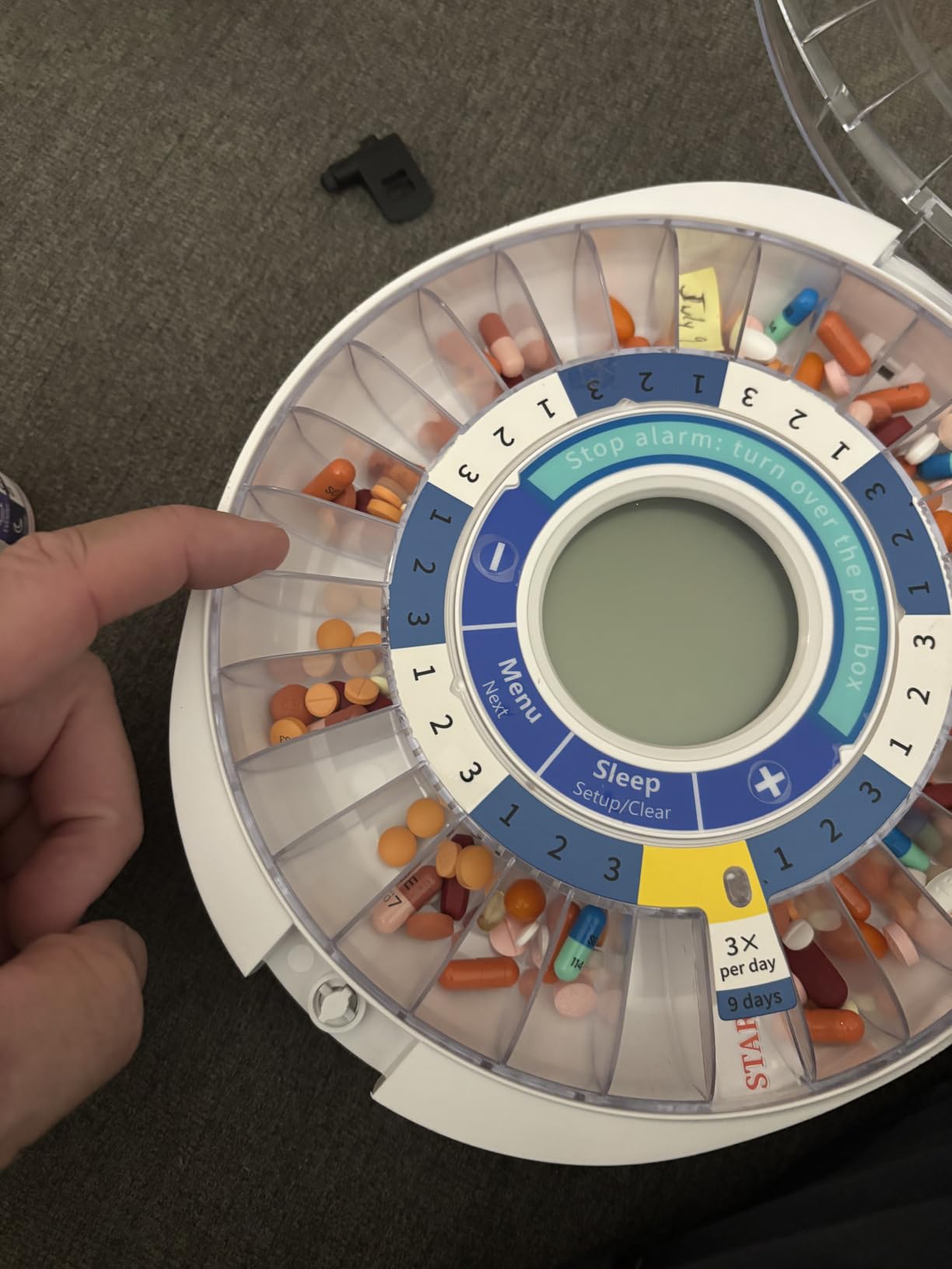 Windtrace Automatic Pill Dispenser for Elderly with Alarm customer photo 2