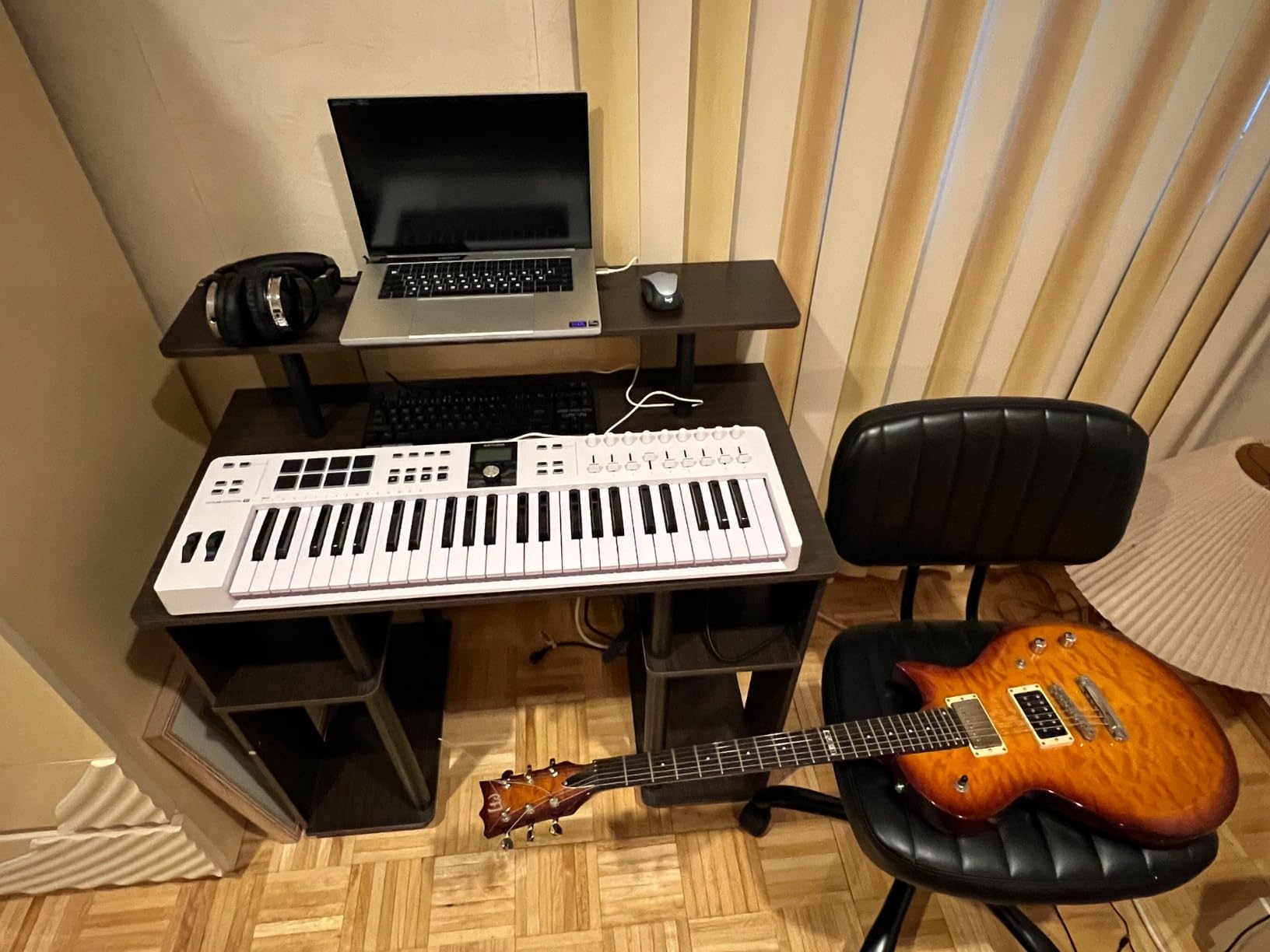 Arturia KeyLab Essential mk3 — 49 Key USB MIDI Keyboard Controller with Analog Lab V Software Included | 49 Key USB MIDI Keyboard Controller with Analog Lab V Software Included customer photo 2