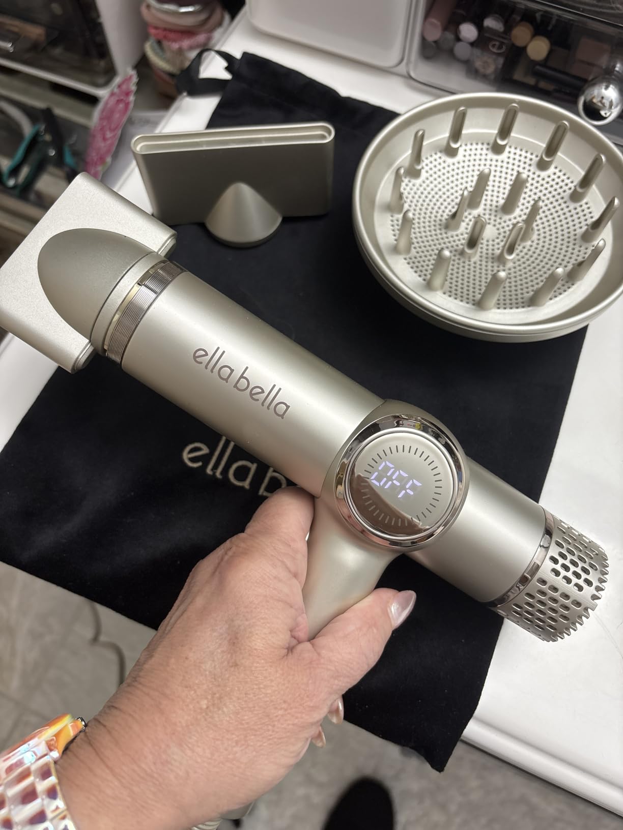ELLA BELLA® Ionic Hair Dryer with Diffuser - Negative Ion Blow Dryer, Quiet | Professional-Grade Blow Dryer. Intelligent Heat Control & Rapid Drying, Lightweight, Low Noise, All Hair Types customer photo 2