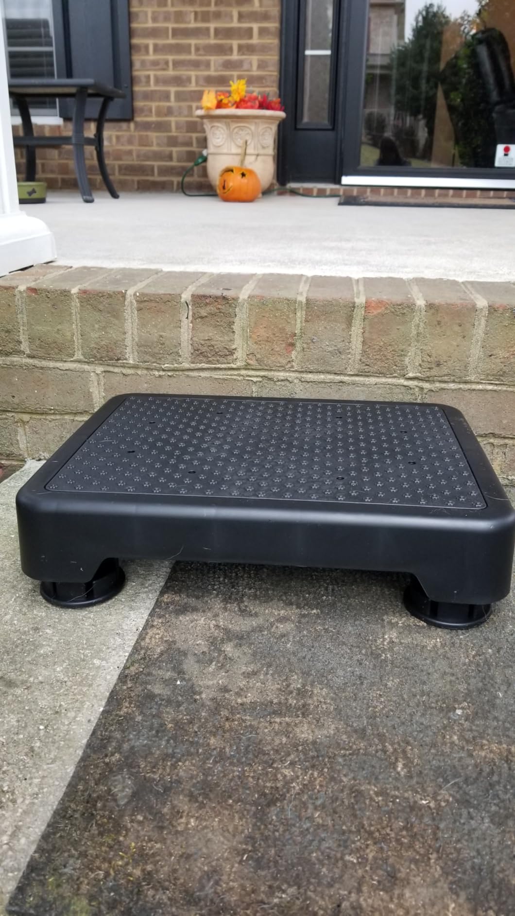 SOYO Mobility One Step Stool Platform for Adults & Elderly, Black-Gray customer photo 2