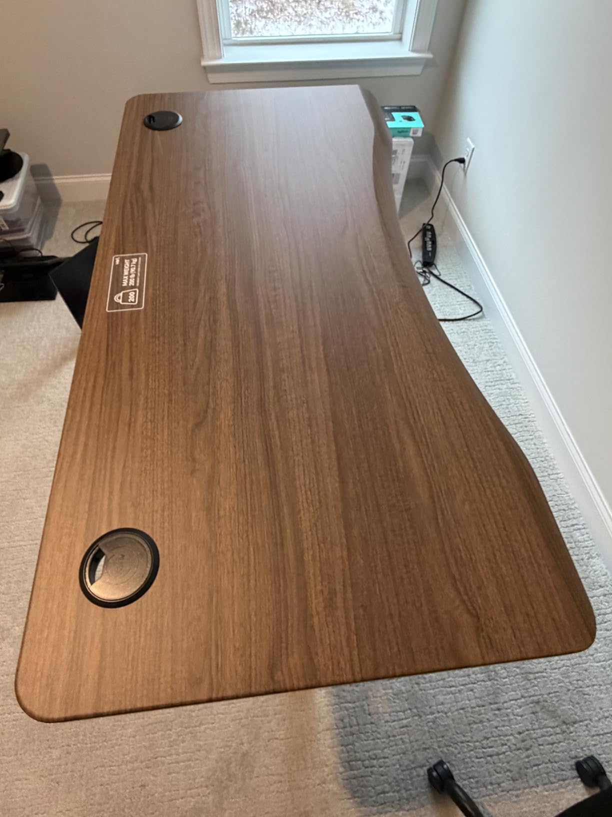 Vari Ergo Electric Standing Desk – 54x26 – Espresso/Slate customer photo 1