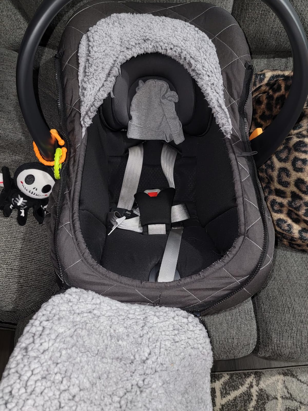 ACRABROS Car Seat Cover Baby: Winter Infant Carseat Canopy for Boy Girl Newborn, Zipper Peeping Window, Warm Cozy Cold Weather Waterproof Fitted, Heather Grey customer photo 1