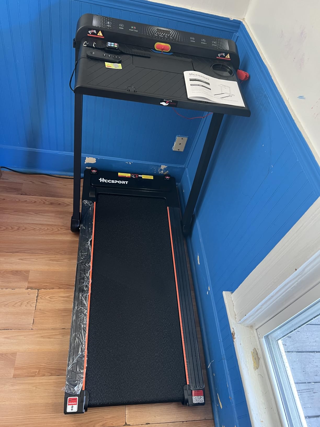 Hccsport Treadmill with Incline, 3 in 1 Under Desk Treadmill Walking Pad with Removable Desk Workstation 3.5HP Foldable Compact Walking Treadmills for Home Small Office with Wristband Remote Control customer photo 1