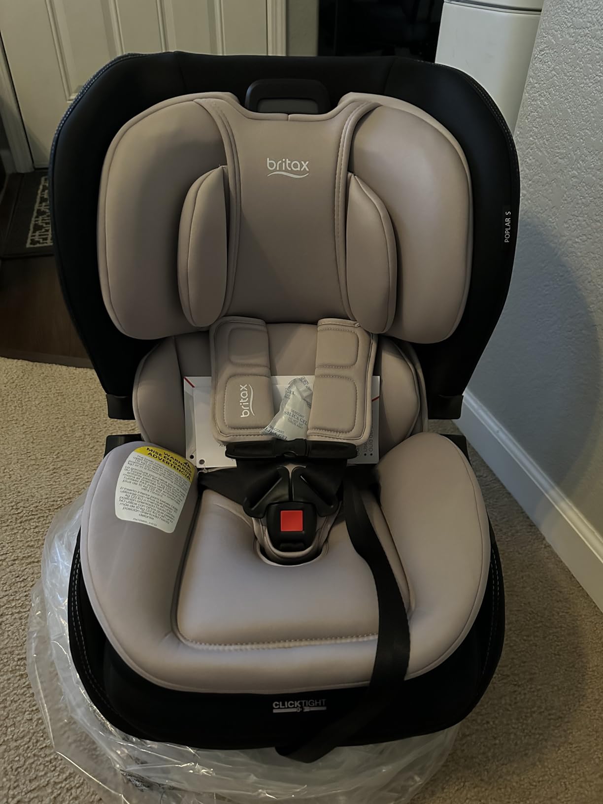 Britax Poplar S Convertible Car Seat, 2-in-1 Car Seat with Slim 17-Inch Design, ClickTight Technology, Sand Onyx customer photo 2